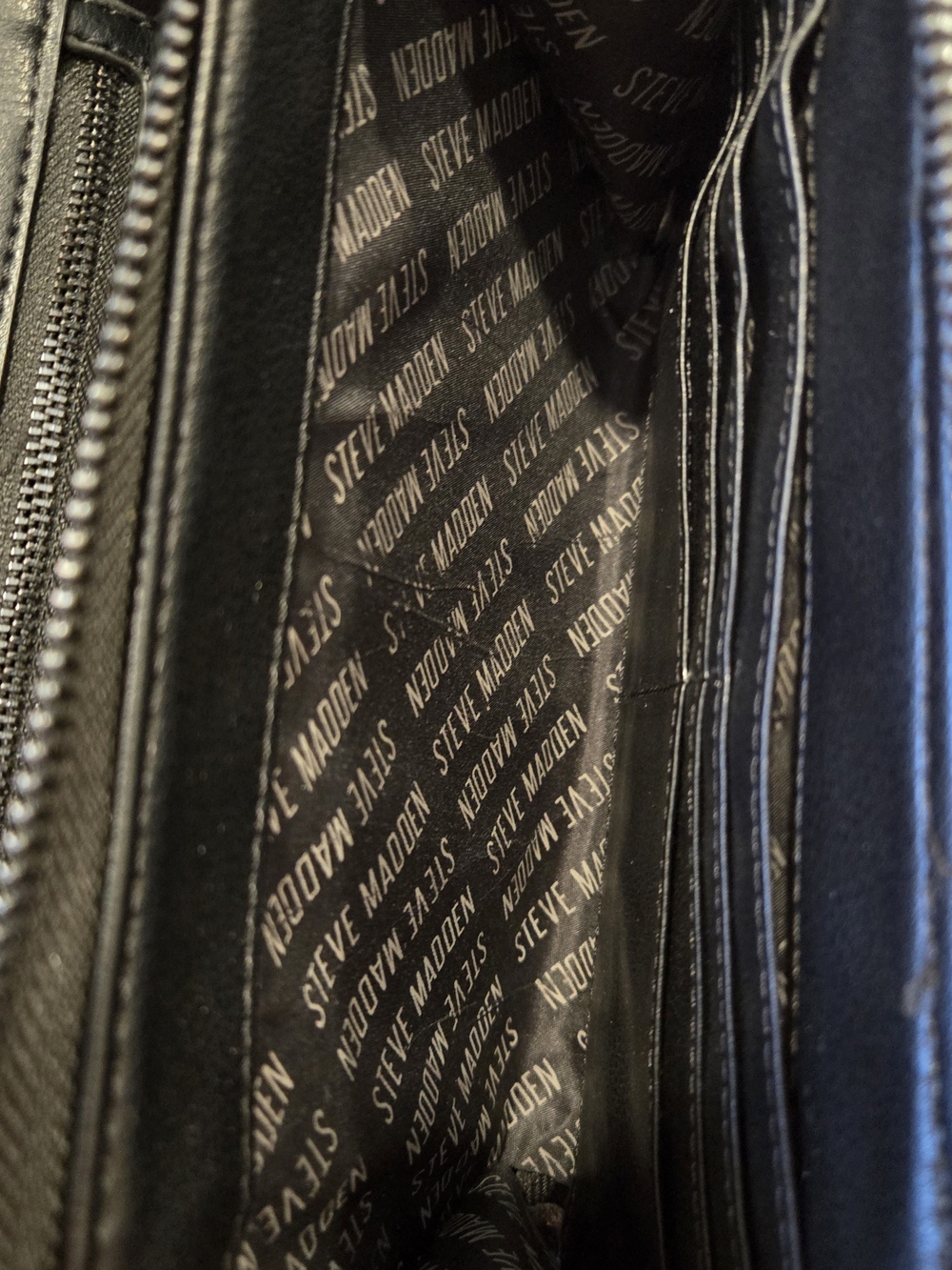 Steve Madden NWT Black Woven Crossbody Bag with Gunmetal Hardware - Picture 6 of 8